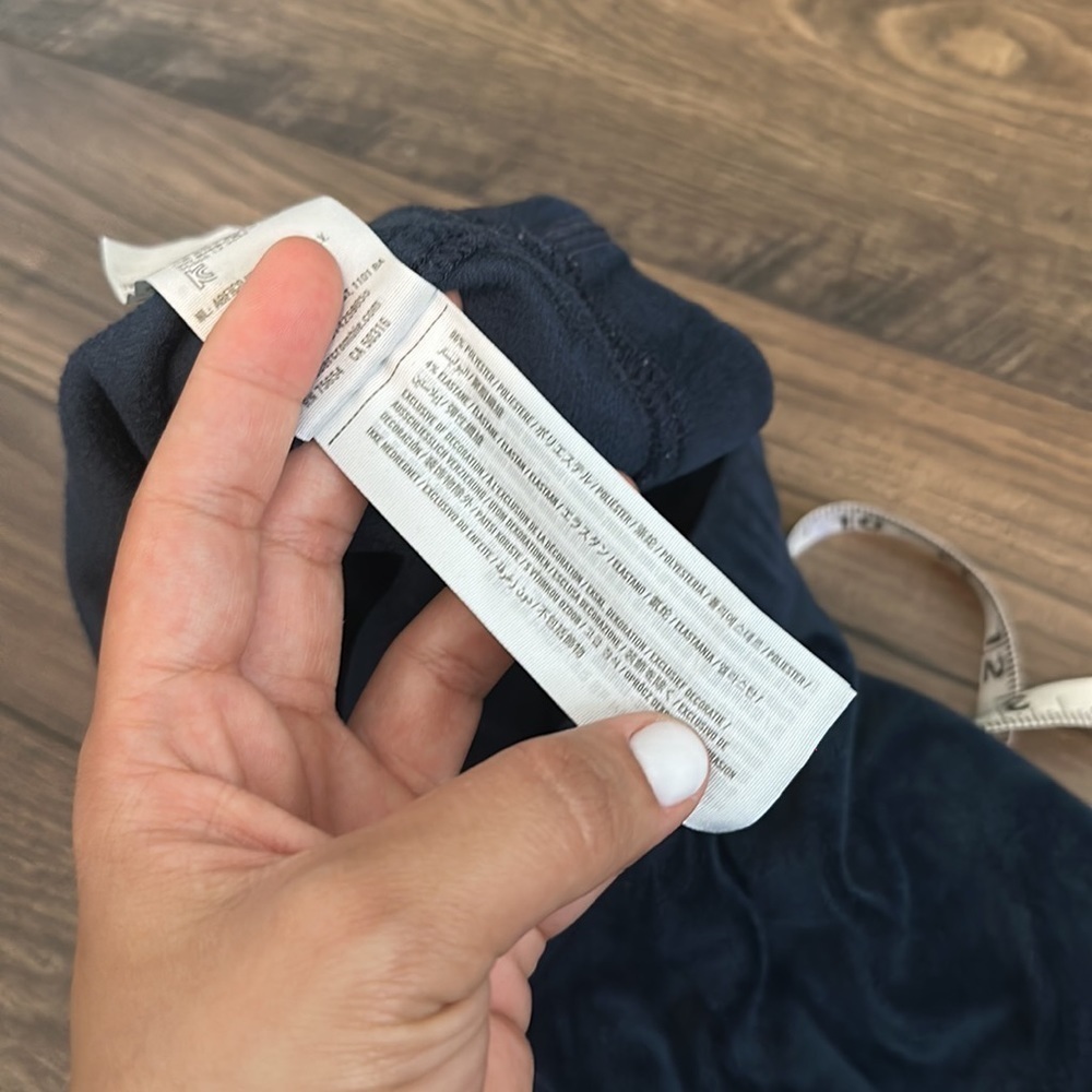Hollister blue velour shorts M - Picture 8 of 9